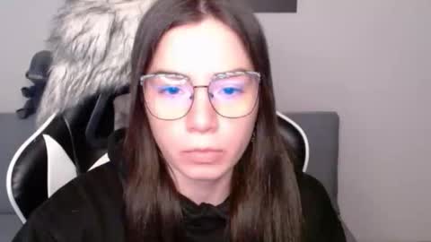 Alex online show from January 13, 2026, 2:06 am