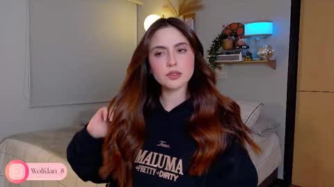   online show from October 22, 2025, 3:18 am