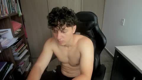 Snapshot of wolker_allan chatting on January 19, 2026, 3:38 pm wolker_allan online show from January 19, 2026, 3:38 pm