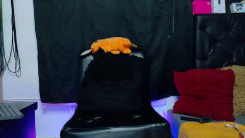 katty dirty online show from June 25, 2026, 12:10 am