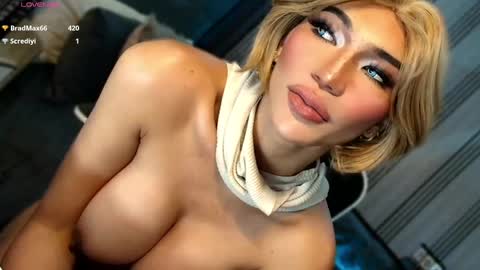 Julia online show from February 26, 2026, 4:33 am