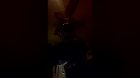 Snapshot of wonderboy3272 chatting on February 22, 2026, 9:13 pm guido online show from February 22, 2026, 9:13 pm