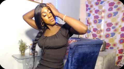 SHENIEL RODRIGUEZ online show from December 4, 2024, 6:55 am