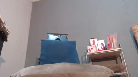 Snapshot of wonderfullight chatting on May 1, 2026, 4:39 am SHENIEL RODRIGUEZ online show from May 1, 2026, 4:39 am