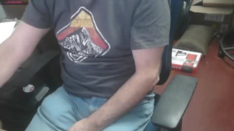 woodworker6473 online show from December 19, 2024, 1:18 am