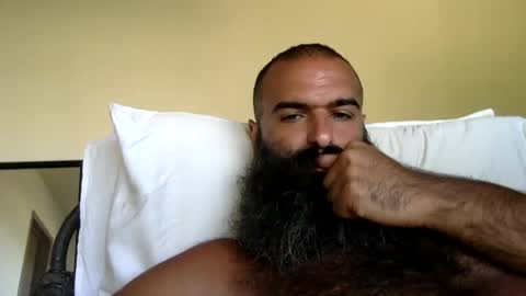 woof_wolf37 online show from September 8, 2025, 3:22 pm