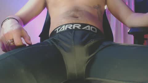 Snapshot of woondeer17 chatting on December 7, 2024, 5:04 am Woondeer online show from December 7, 2024, 5:04 am