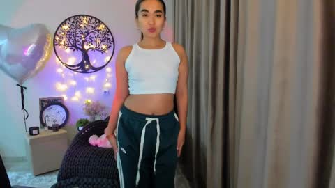 dudetta Kim online show from April 8, 2026, 4:07 pm