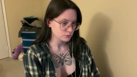 Snapshot of worship_lucina chatting on January 15, 2025, 11:30 pm Lucina online show from January 15, 2025, 11:30 pm