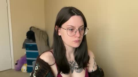 Snapshot of worship_lucina chatting on February 27, 2025, 6:20 pm Lucina online show from February 27, 2025, 6:20 pm