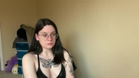 Snapshot of worship_lucina chatting on March 5, 2025, 5:50 pm Lucina online show from March 5, 2025, 5:50 pm