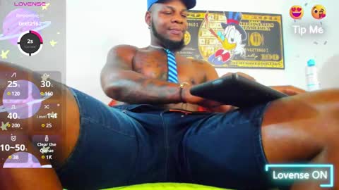 Snapshot of wotton_17 chatting on March 8, 2025, 7:31 pm Cristofer online show from March 8, 2025, 7:31 pm