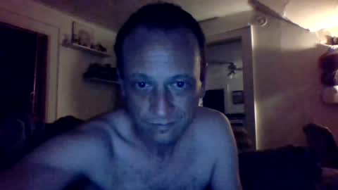 Snapshot of wouldnsteal chatting on July 4, 2026, 3:45 am wouldnsteal online show from July 4, 2026, 3:45 am