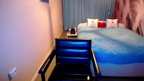 Snapshot of wow_co chatting on December 5, 2024, 1:25 am wow_co online show from December 5, 2024, 1:25 am