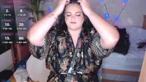 Kaitlyn xx online show from October 26, 2025, 12:00 pm