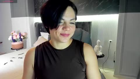 Maya online show from October 31, 2025, 12:33 am