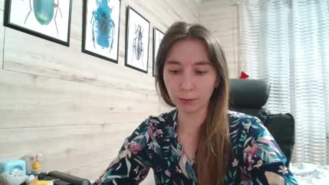 Snapshot of wow_porno_ chatting on May 6, 2026, 4:01 pm Anna online show from May 6, 2026, 4:01 pm