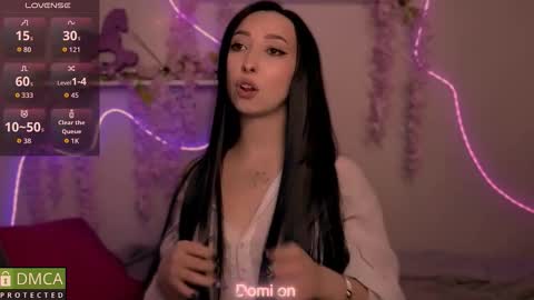 Snapshot of wow_sue chatting on February 12, 2026, 7:47 am Sue online show from February 12, 2026, 7:47 am