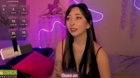 Snapshot of wow_sue chatting on February 24, 2026, 5:49 am Sue online show from February 24, 2026, 5:49 am