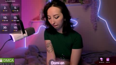 Snapshot of wow_sue chatting on April 10, 2026, 1:33 am Sue online show from April 10, 2026, 1:33 am