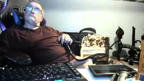 wowsers2022 online show from September 28, 2025, 5:02 am