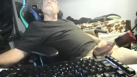 wowsers2022 online show from October 15, 2025, 8:14 am