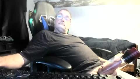 wowsers2022 online show from November 9, 2025, 11:30 am