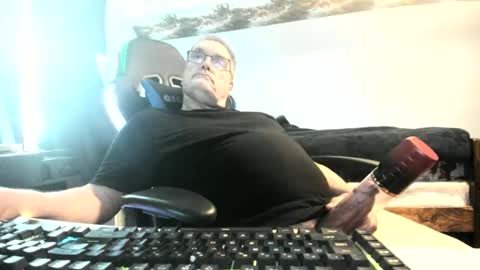 wowsers2022 online show from April 4, 2026, 3:53 pm