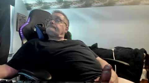 wowsers2022 online show from April 14, 2026, 5:52 pm