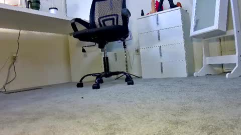 Crissy online show from February 17, 2025, 3:36 am