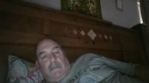 Snapshot of wtng4u chatting on December 21, 2025, 10:50 pm wtng4u online show from December 21, 2025, 10:50 pm