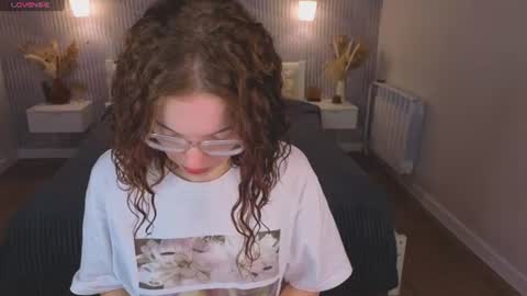 Snapshot of wullwet_rav chatting on July 5, 2026, 1:23 am wullwet rav online show from July 5, 2026, 1:23 am