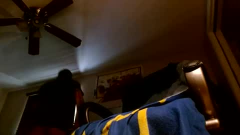 wvuguy1986 online show from December 22, 2024, 6:04 pm