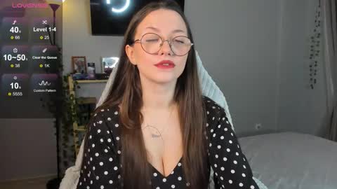 Eric and Christine 3 online show from February 17, 2026, 12:51 am