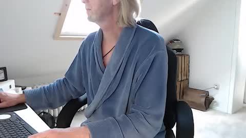 Snapshot of wyattearp64 chatting on September 15, 2025, 8:58 am WyattEarp64 online show from September 15, 2025, 8:58 am