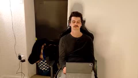 Wyatt online show from March 22, 2026, 4:38 am