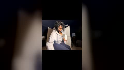 Snapshot of wynterheat chatting on April 23, 2026, 12:29 pm Wynter Heat online show from April 23, 2026, 12:29 pm