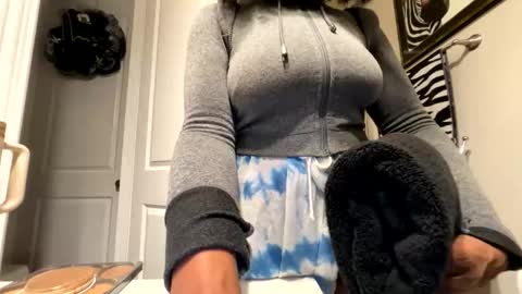 Snapshot of wynterheat chatting on June 7, 2026, 7:34 am Wynter Heat online show from June 7, 2026, 7:34 am