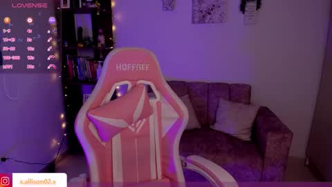 Snapshot of x_allison02x chatting on December 19, 2025, 9:00 pm Allison online show from December 19, 2025, 9:00 pm