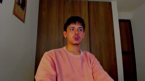 x_miller online show from December 3, 2025, 4:53 am