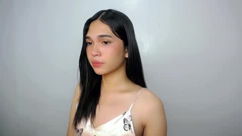 xairah_doux online show from May 12, 2026, 1:25 am
