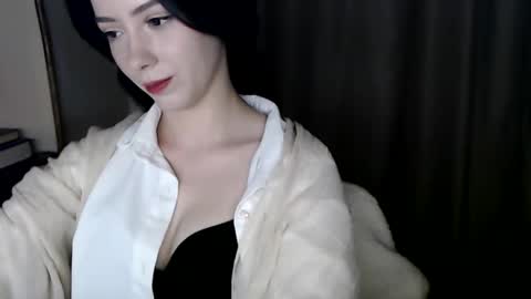 xan_ex online show from September 30, 2025, 11:54 pm