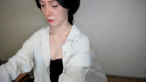 xan_ex online show from June 18, 2026, 9:08 pm