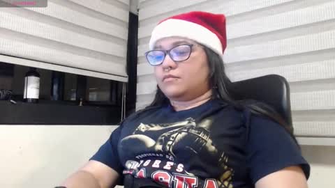 xander_taylor_ online show from December 19, 2025, 6:31 am