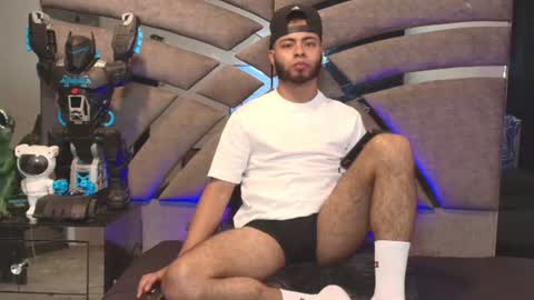 Snapshot of xanderstone00 chatting on June 30, 2026, 7:26 pm Xanderstone online show from June 30, 2026, 7:26 pm