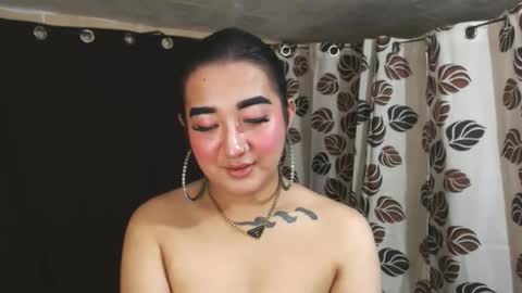 Nira   NOT INTO CHEAP GUYS  online show from January 28, 2025, 12:05 am