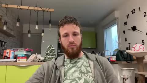 Snapshot of xavou779 chatting on January 18, 2025, 8:20 am xavou779 online show from January 18, 2025, 8:20 am