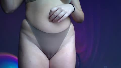  charlotte euphoria  online show from February 13, 2025, 10:54 pm