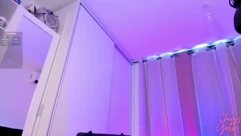 Cherry Goth online show from November 10, 2025, 2:16 pm