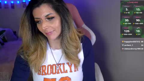 Snapshot of xclusivesecrets chatting on February 20, 2025, 11:31 am spoil me here  online show from February 20, 2025, 11:31 am